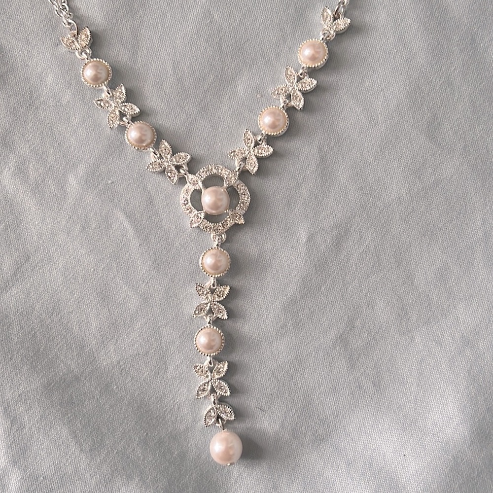 Napier Faux Pearl and Diamond Necklace - Picture 5 of 5